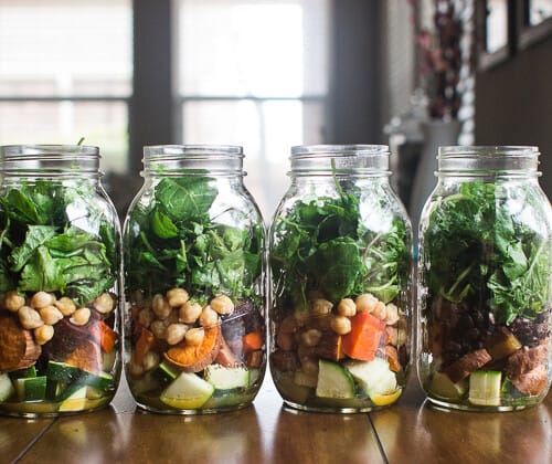 How to build the perfect mason jar salad