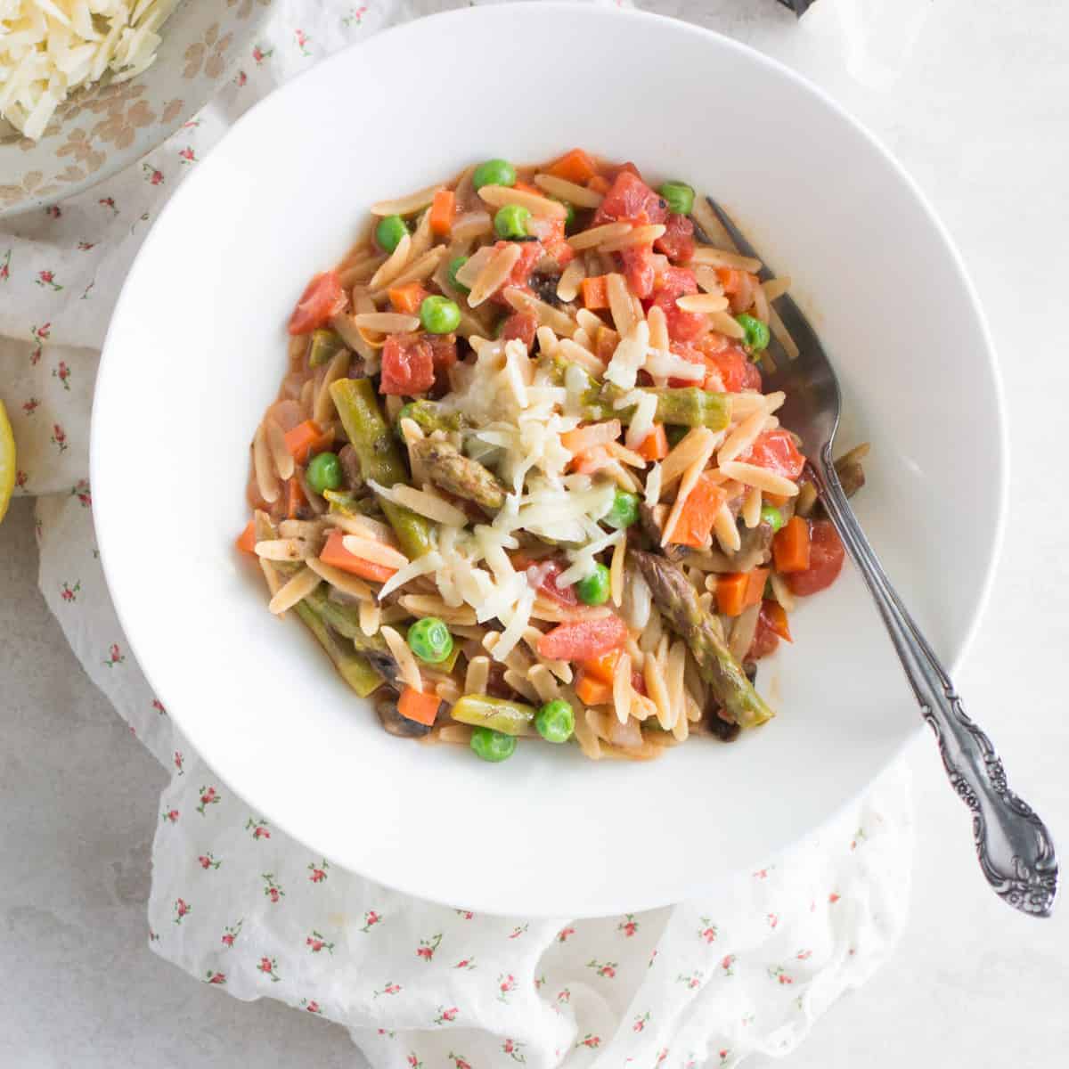 Cheesy Orzo Primavera