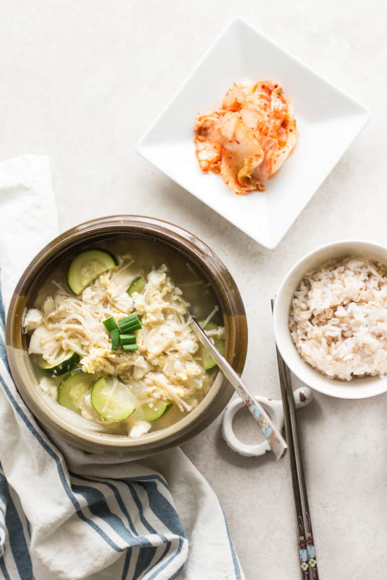 NonSpicy Korean Tofu Soup (Sundubu Jjigae) MJ and Hungryman