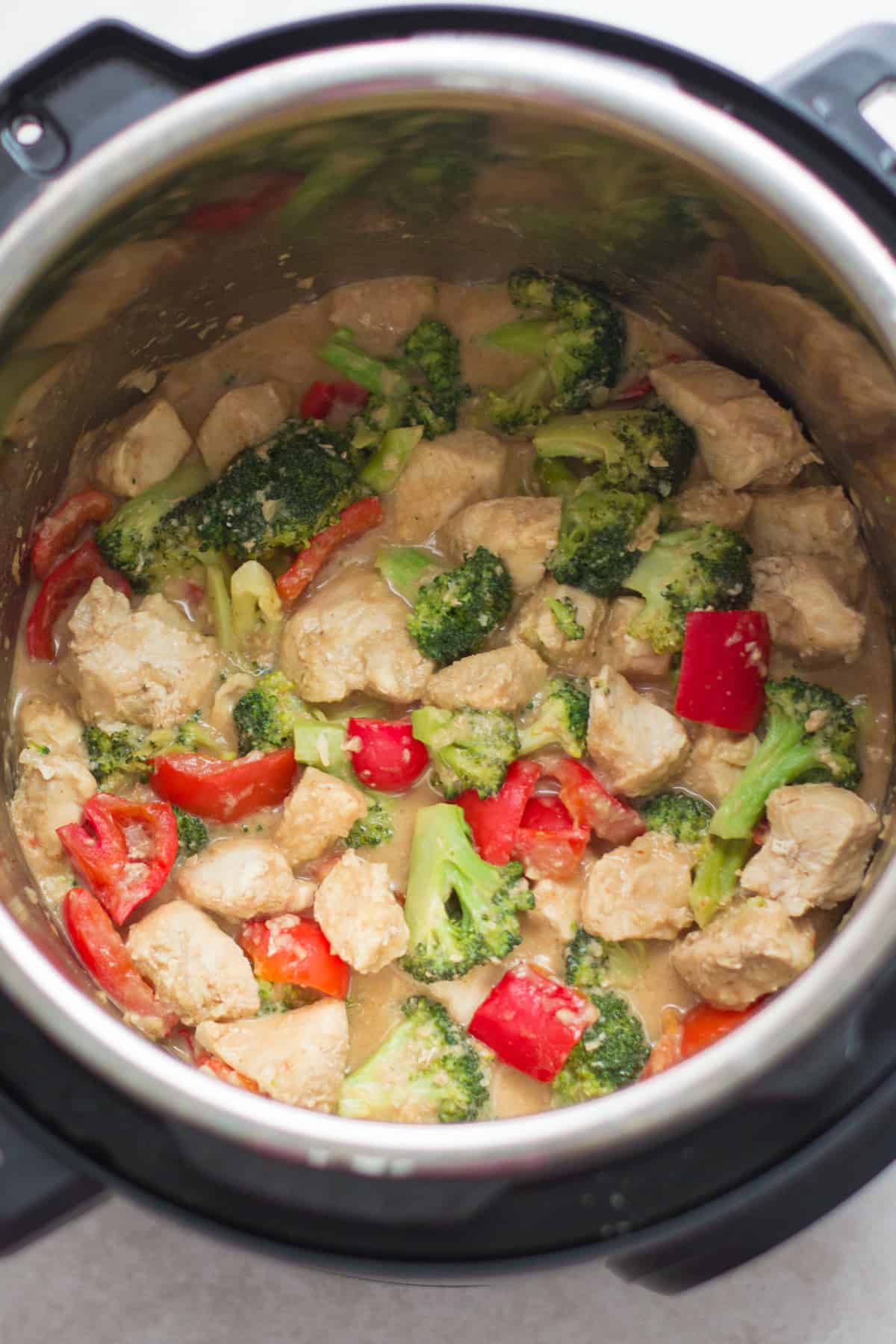 fully cooked peanut chicken and broccoli in the Instant Pot