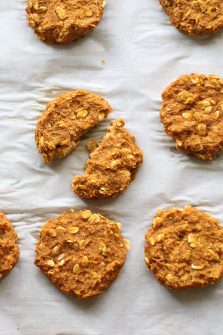 Healthy Pumpkin Cookies (with oatmeal) MJ and Hungryman