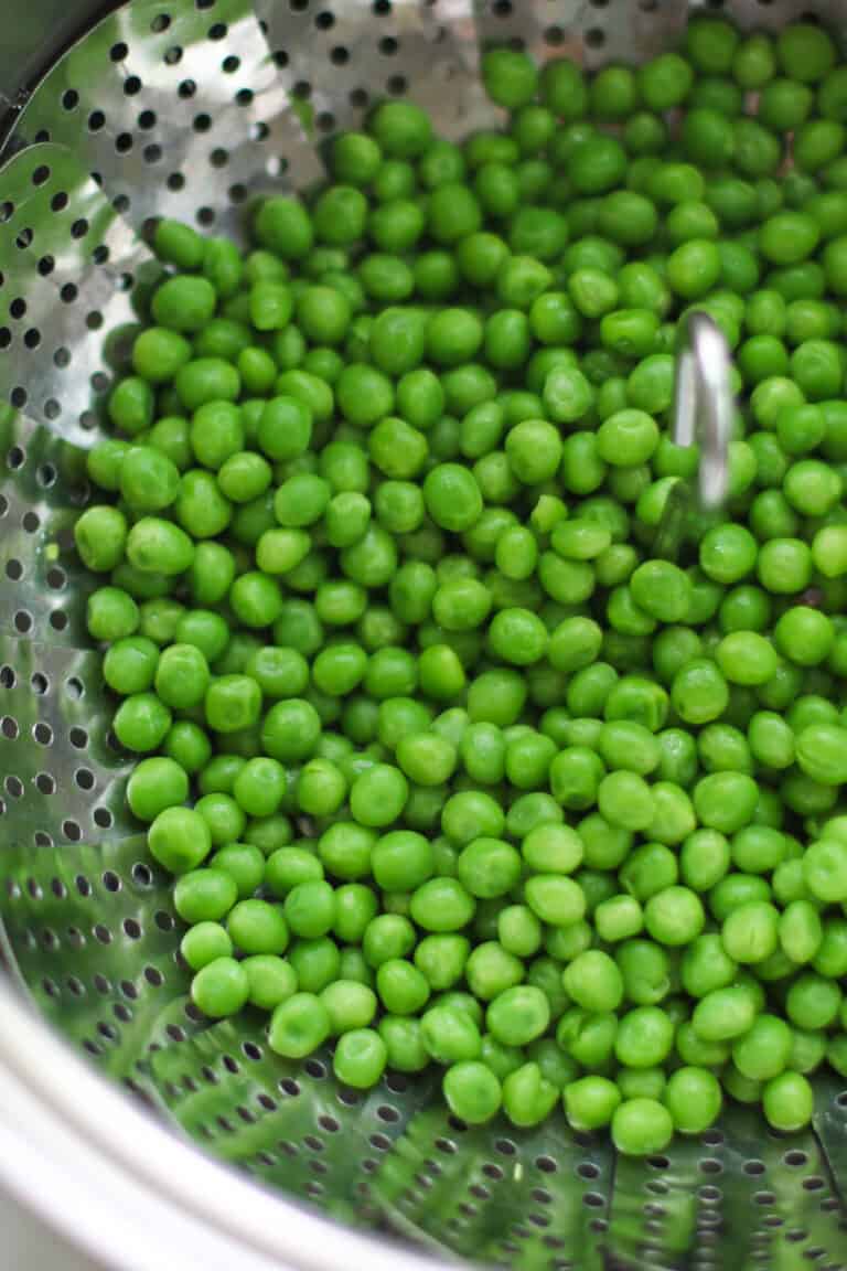 How to Cook Frozen Peas (3 Ways) MJ and Hungryman