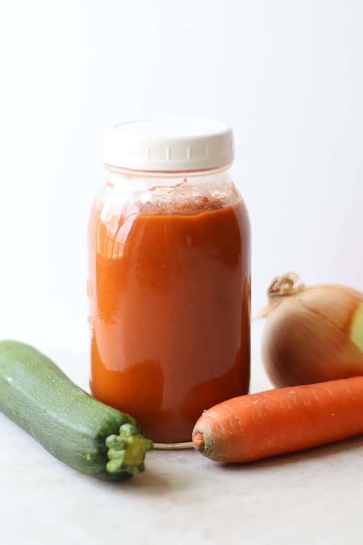 hidden-veggie-pasta-sauce-mj-and-hungryman