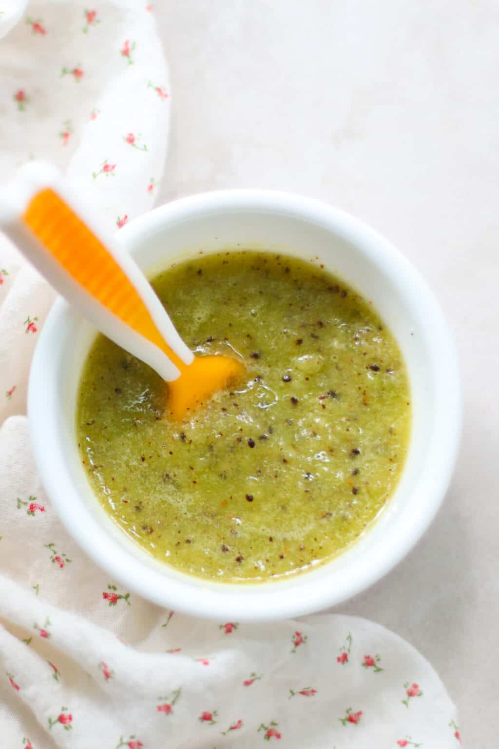 Kiwi for Babies (BLW and Puree) MJ and Hungryman